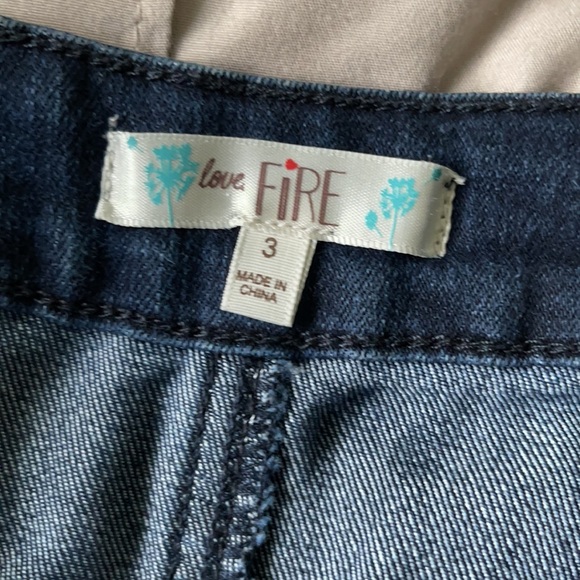 Denim high waisted shorts size 3 - Picture 2 of 4